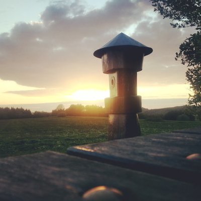 Taller Wichtel in der Nähe des GPS-Pfades