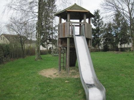 Spielplatz Hohenhausen Auf dem Stein