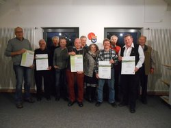 Urkundenübergabe Unser Dorf hat Zukunft