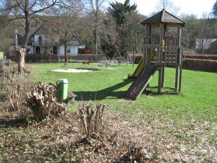 Spielplatz Kalldorf Mühlenfeldstraße