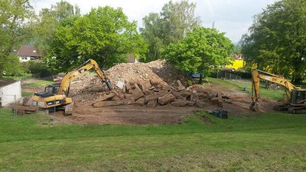 Abriss - Multifunktionshaus Erder