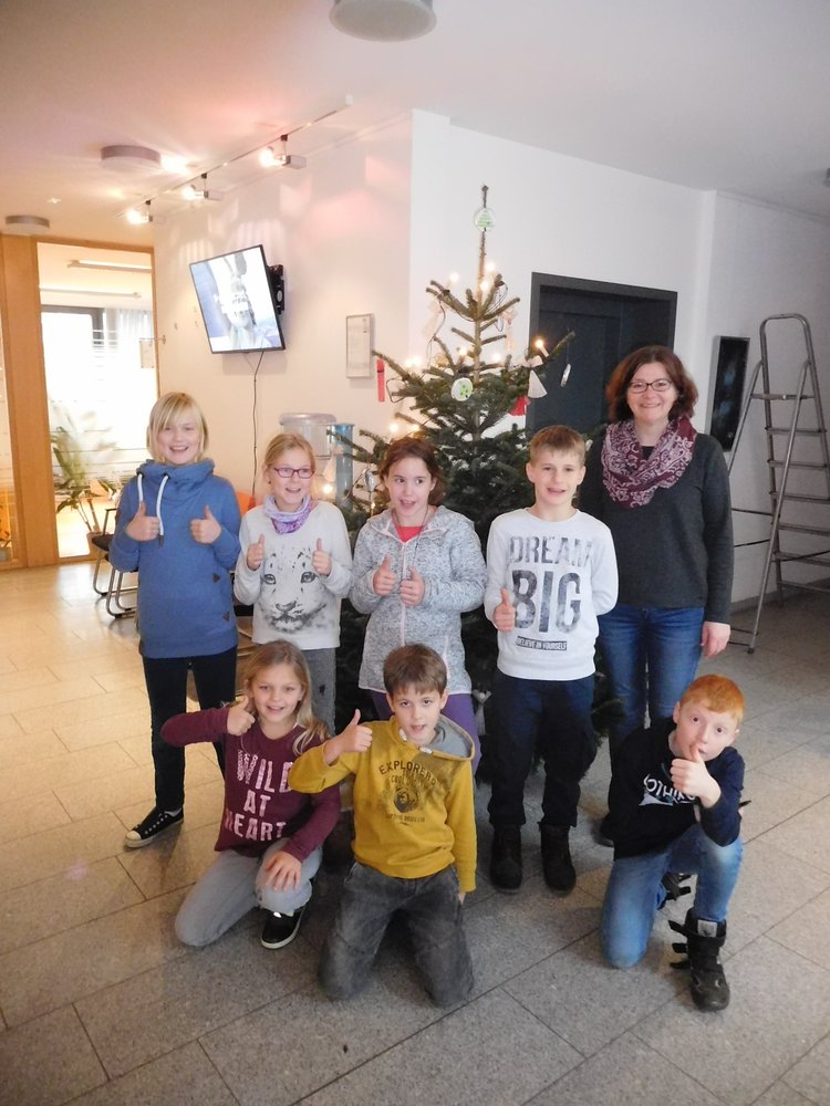 Weihnachtsschmücken 2017 _ Grundschule HH